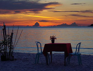 Romantic-dinner
