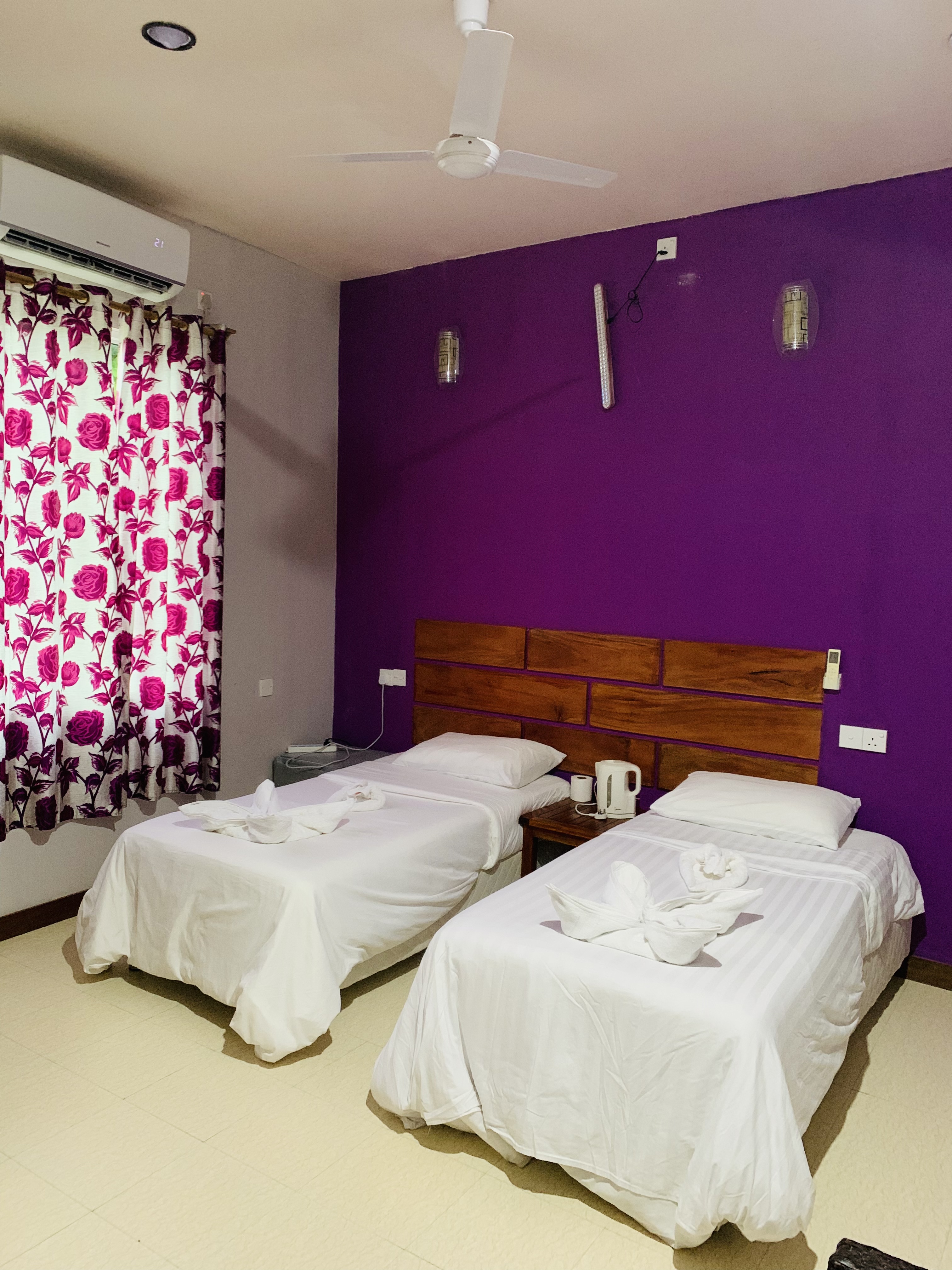 Hotels in Rasdhoo
